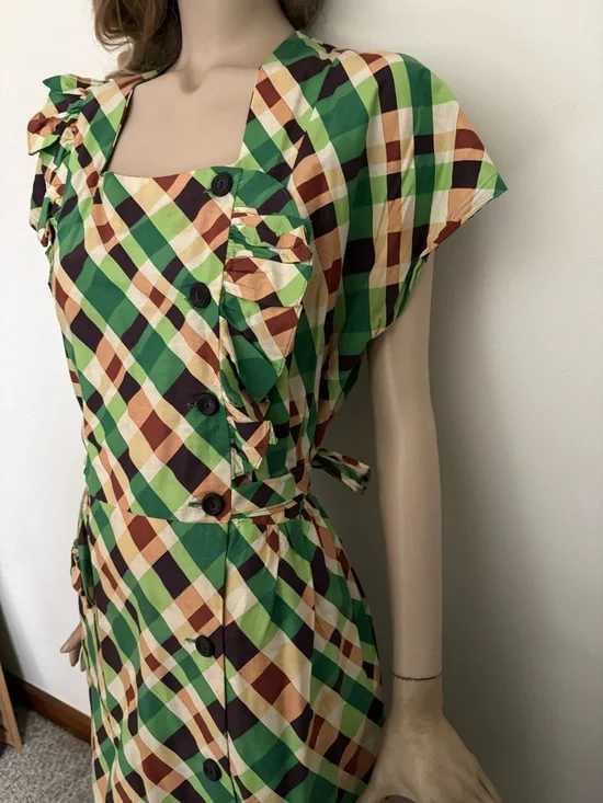 Smashing 1940s Vintage VOLUP Plus Size Cotton Day Dress - Picture 6 of 14